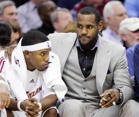 建立在队友 建立在队友