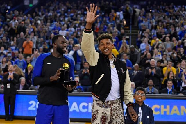 飞的边翼卫 飞的边翼卫